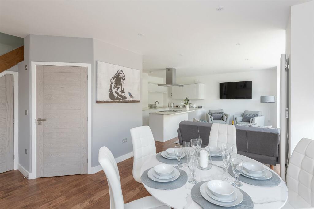 Additional image 5 of The Shallows Saltford