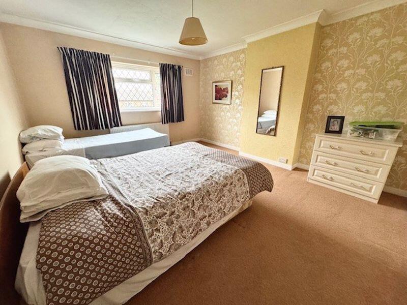 Additional image 10 of Henville Road, Bromley