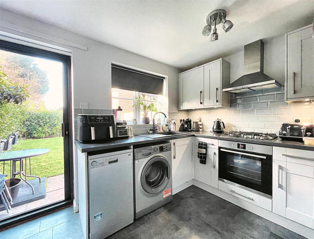 Additional image 6 of Azalea Road, Weston super Mare