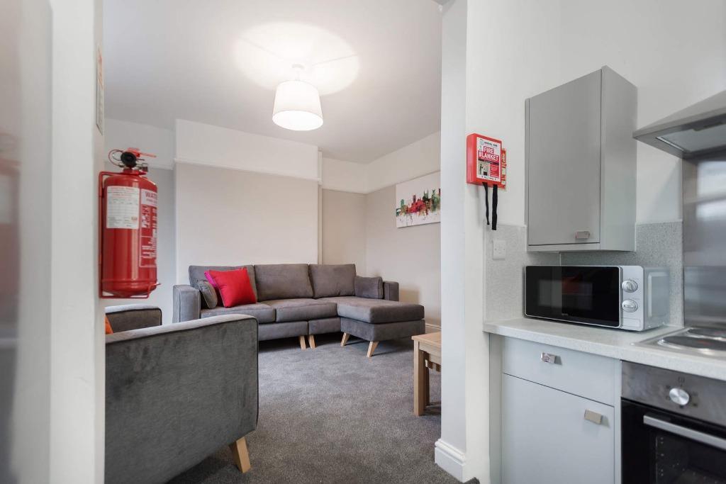 Additional image 18 of Station Road, Bristol, BS34