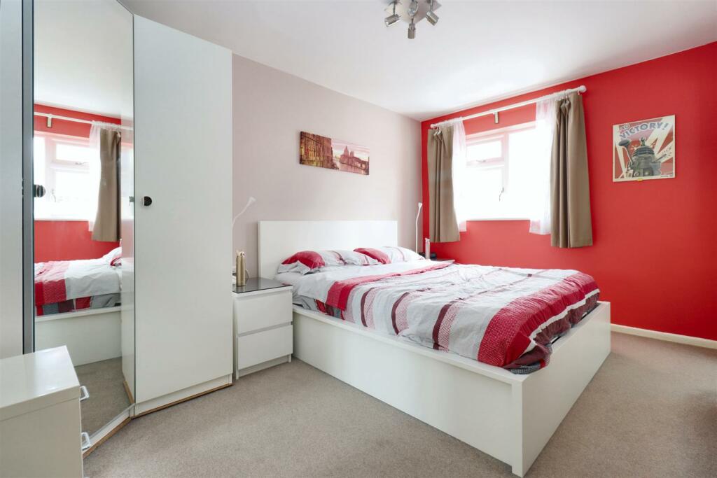 Additional image 6 of Situated close to town centre in Clevedon