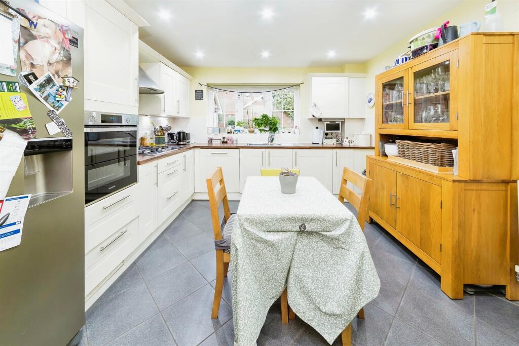 Additional image 5 of Oak Tree Drive, Hassocks