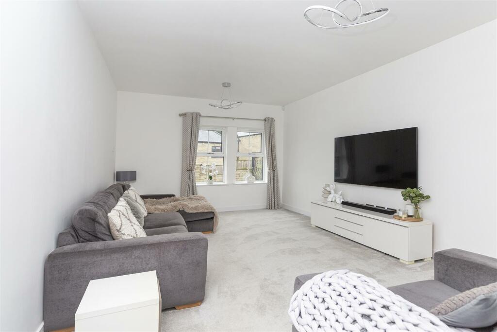 Additional image 2 of Snelsins Road, Cleckheaton