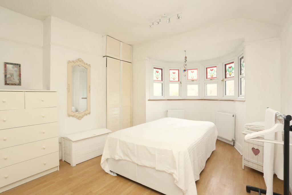 Additional image 16 of Ridgeway Drive, Bromley, BR1