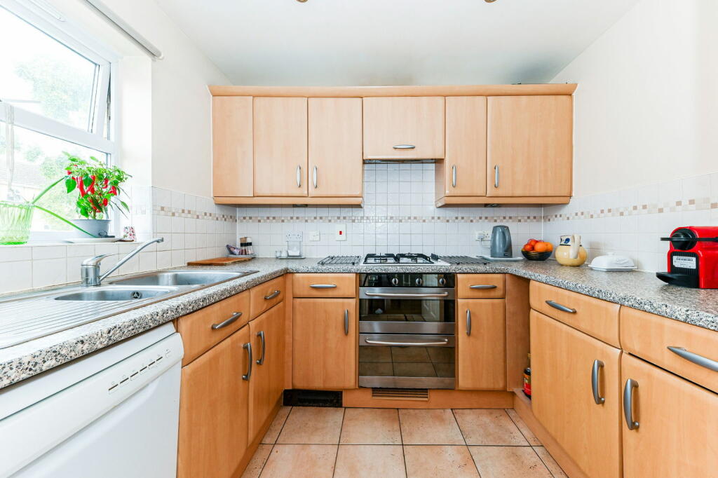 Additional image 3 of Sparkes Close, Bromley, BR2 9GE