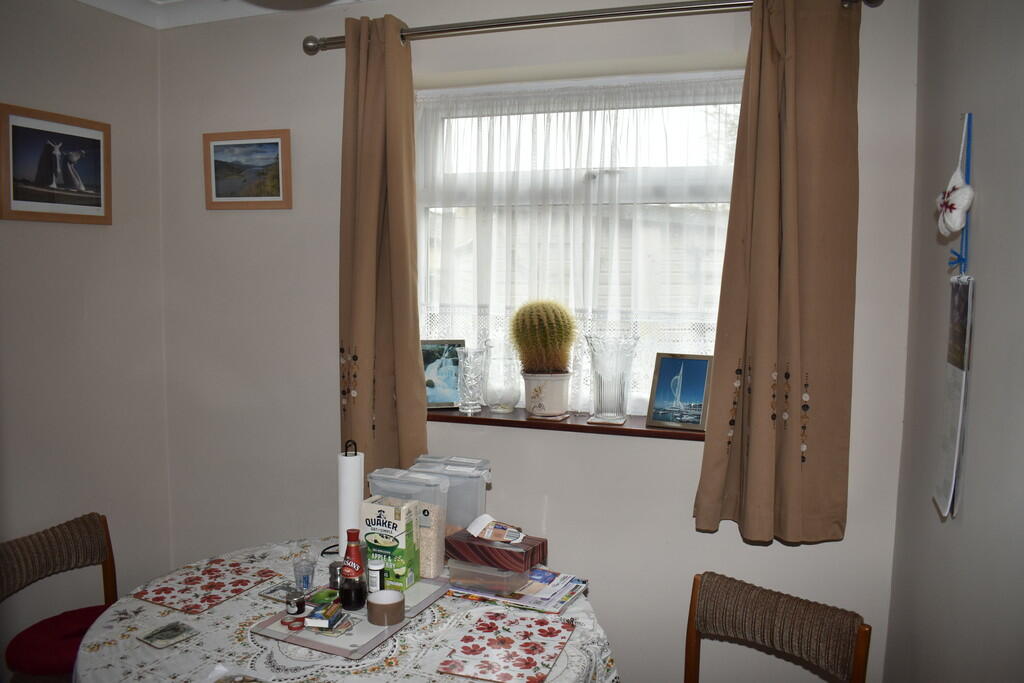 Additional image 4 of Leafy Way