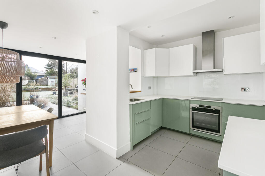 Additional image 6 of Alexandra Crescent, Bromley, BR1