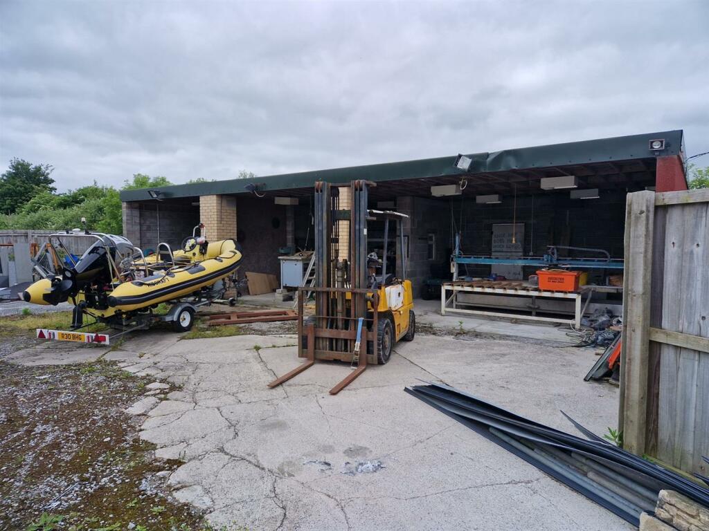 Additional image 25 of Hewish, Weston-Super-Mare