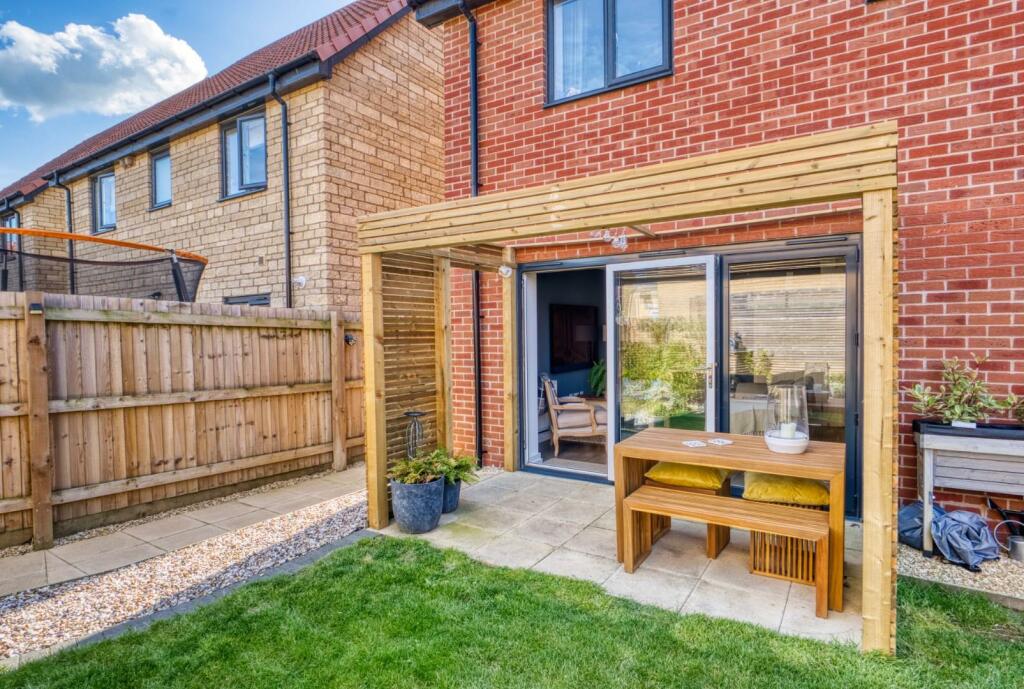 Additional image 7 of Beautifully presented family home in the popular Eaton Park development