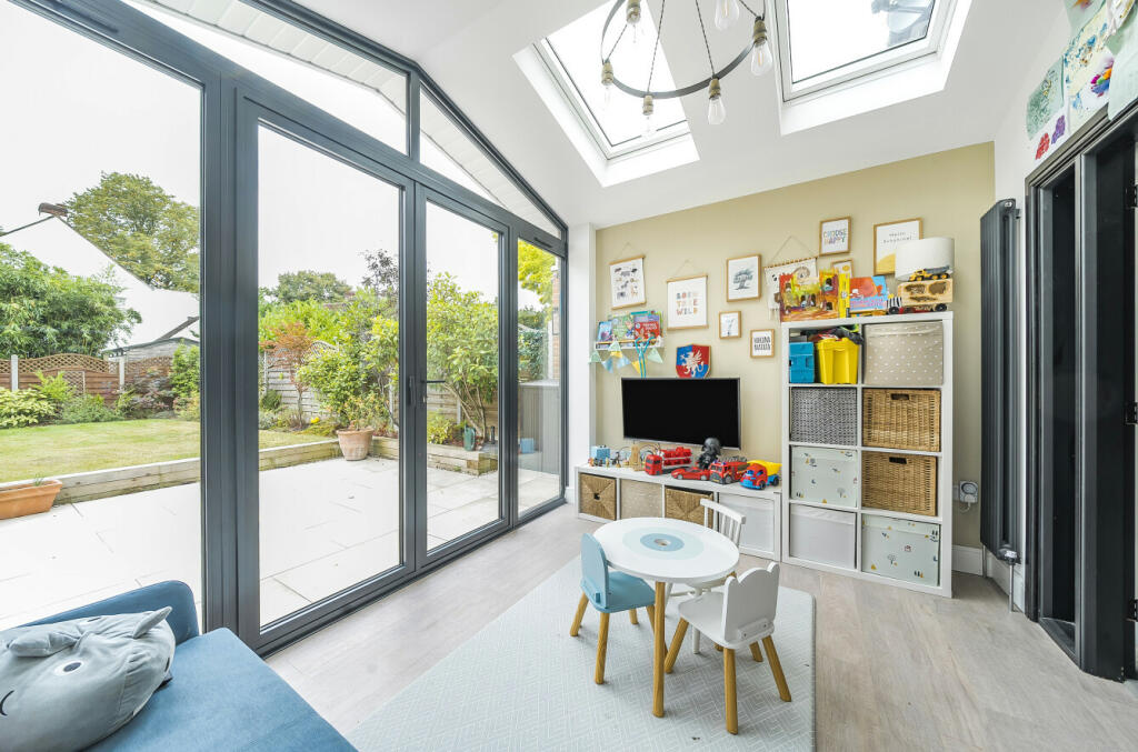 Additional image 9 of Ripley Close, Bromley, BR1