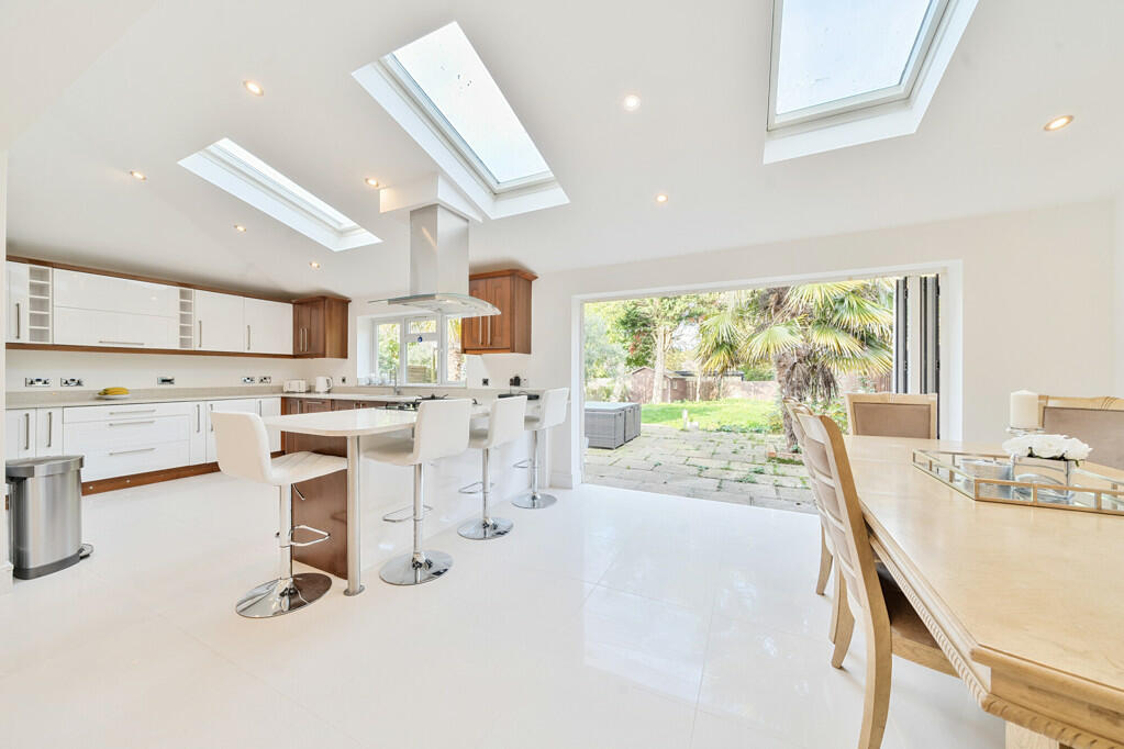 Additional image 24 of Petts Wood Road, Petts Wood, Orpington