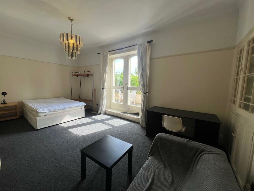 Additional image 5 of Mixed-use Investment Opportunity in Redland