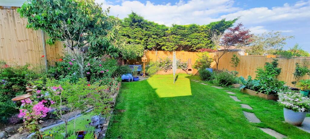 Additional image 8 of Powis Close, Milton Hillside