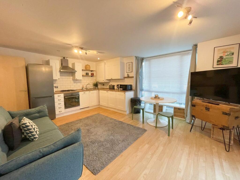 Additional image 2 of Flat , Wallace Place, Granby Hill, Bristol