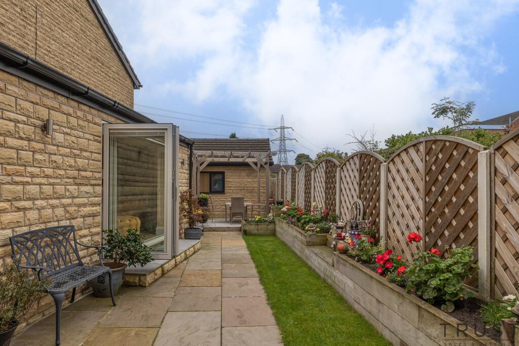 Additional image 48 of Manor Park Gardens, Gomersal BD19 4BA