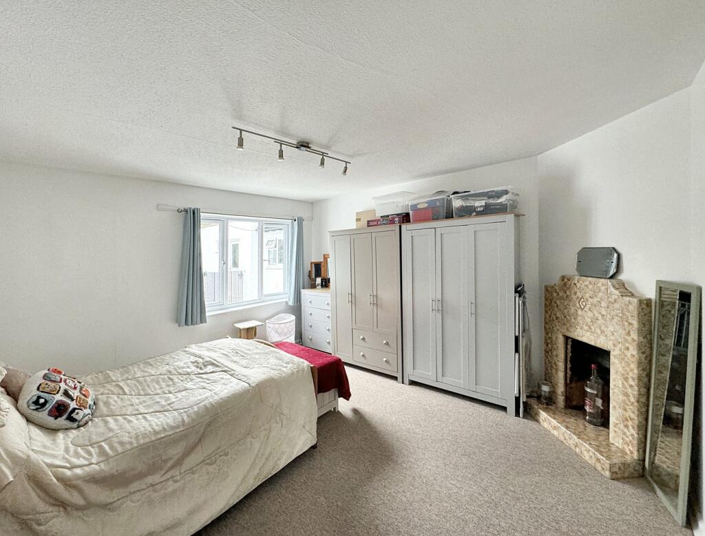Additional image 8 of Queensway, Petts Wood, Orpington, BR5