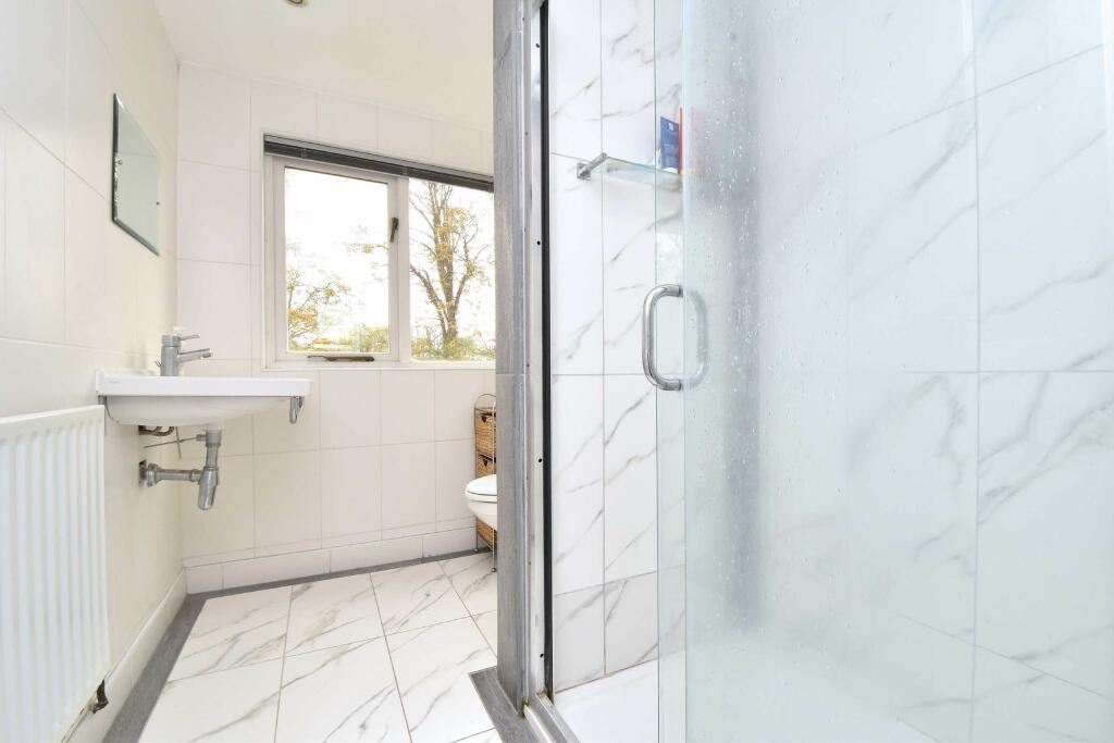 Additional image 11 of Bishops Avenue, Bromley, BR1