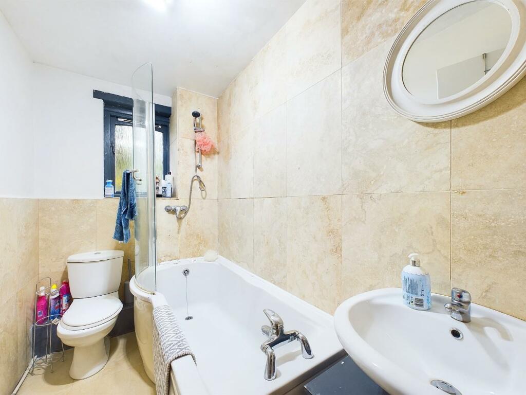 Additional image 6 of Baildon Wood Court, Baildon, Shipley