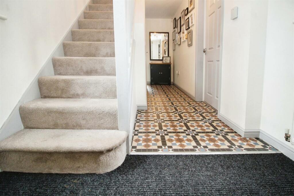 Additional image 14 of Oswin Gardens, Bradford, BD2 1DN