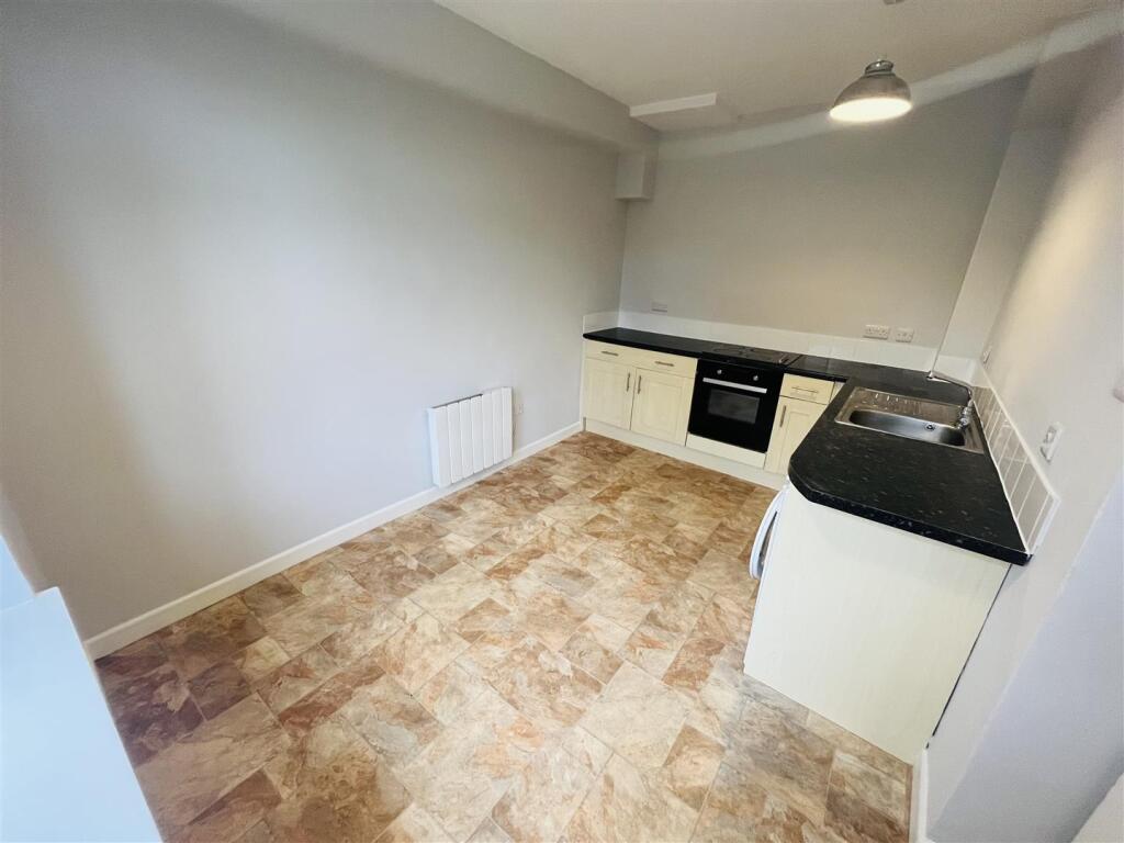 Additional image 6 of BPC00626 Garden Flat, Whatley Road, Clifton, Bristol