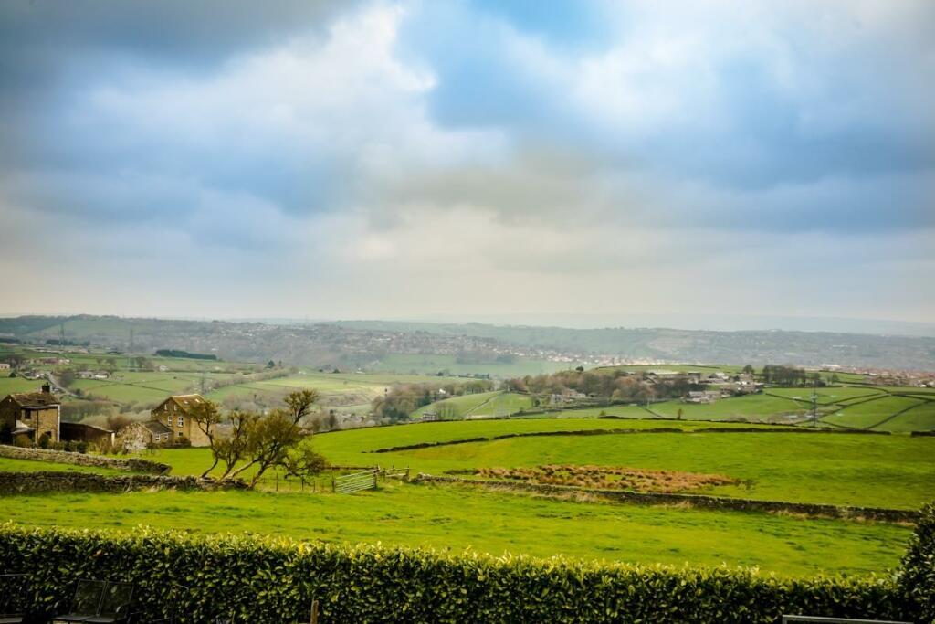 Additional image 34 of Scarlet Heights, Queensbury, Bradford, Yorkshire