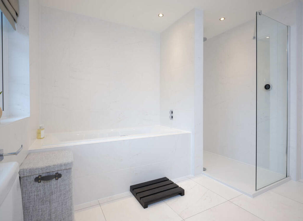 Additional image 27 of London Road, 
East Hoathly,
East Sussex,
BN8 6FE