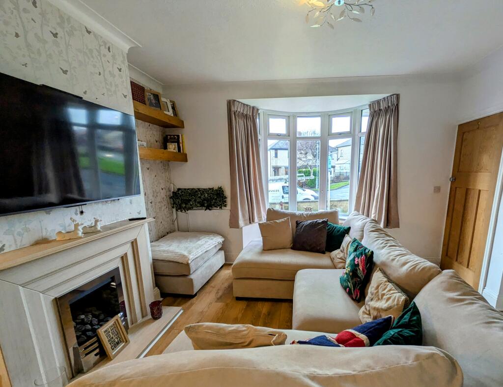 Additional image 10 of Bolton Crescent, Bradford, BD2