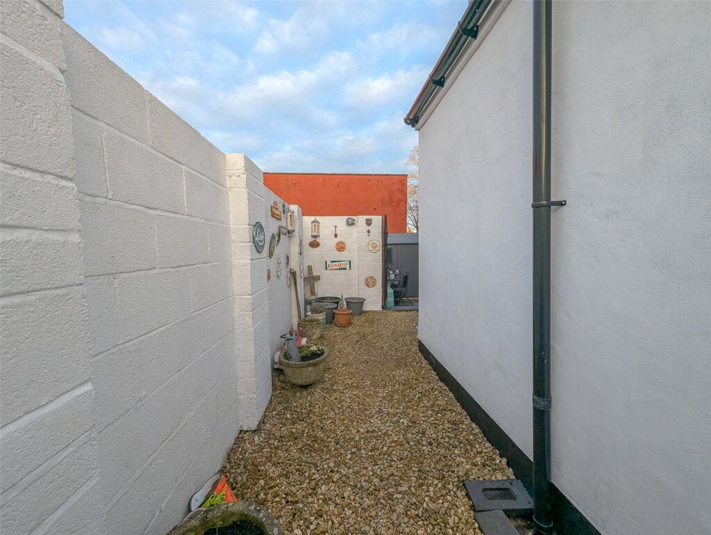 Additional image 17 of Woodland Way, Kingswood, Bristol, BS15