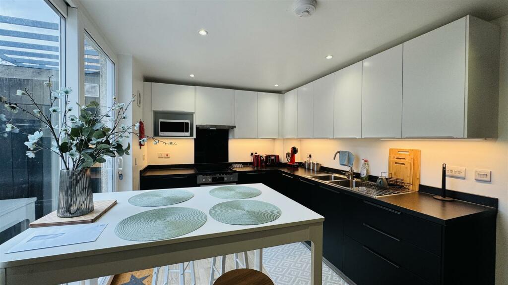 Additional image 12 of The Park, Kingswood