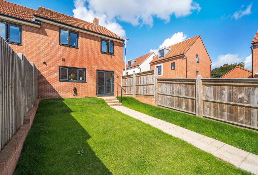 Additional image 5 of Faithfields Close, Hanham, Bristol, Gloucestershire, BS15