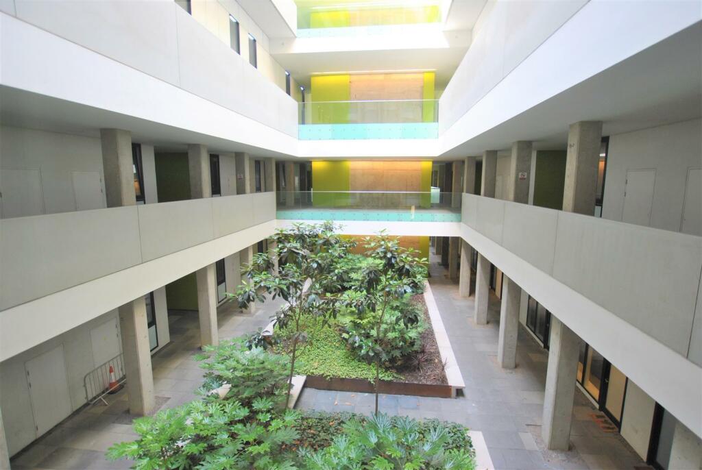 Additional image 6 of Lake Shore Drive, Bristol