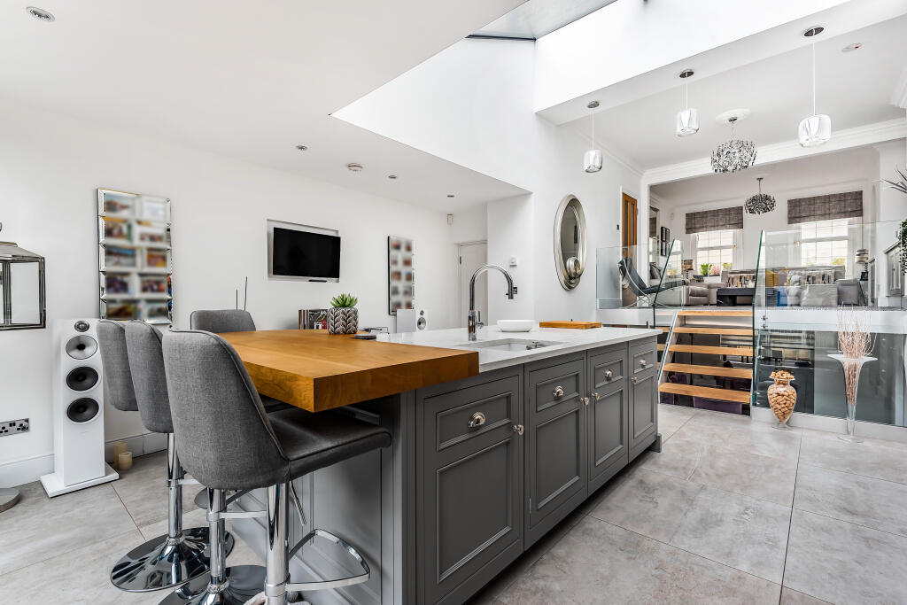 Additional image 30 of Church Row, Chislehurst, Kent, BR7