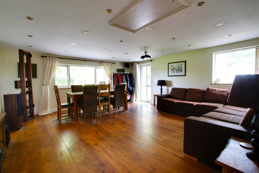 Additional image 15 of Oakley, Station Approach, Pensford, Bristol, BS39 4AE