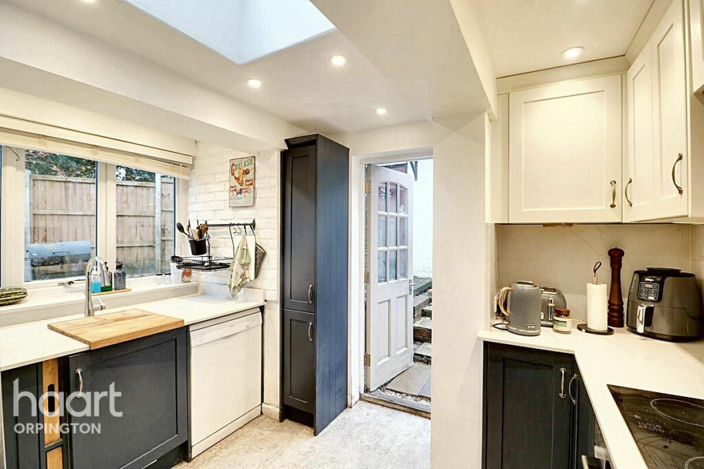 Additional image 25 of Maypole Road, Orpington