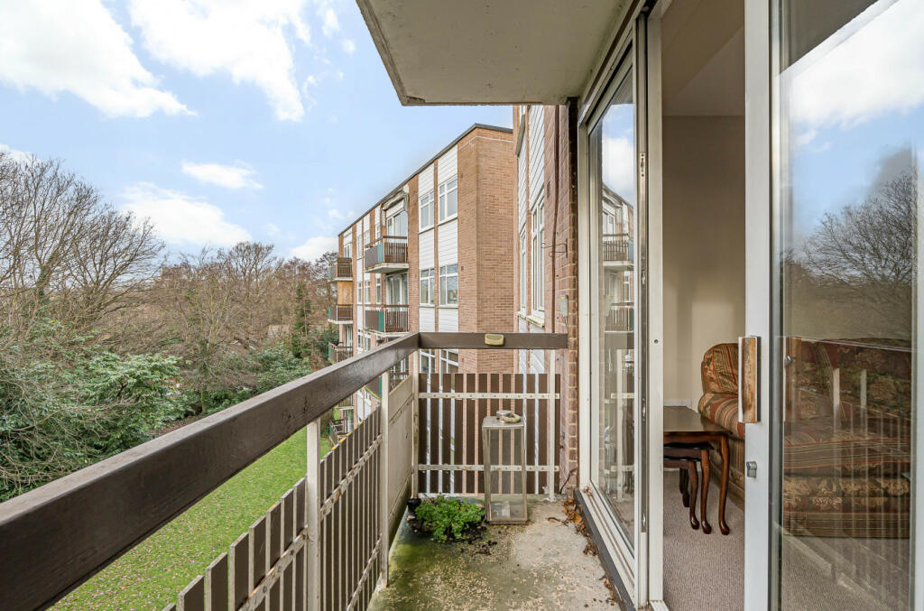 Additional image 17 of Kemnal Road, Chislehurst, BR7