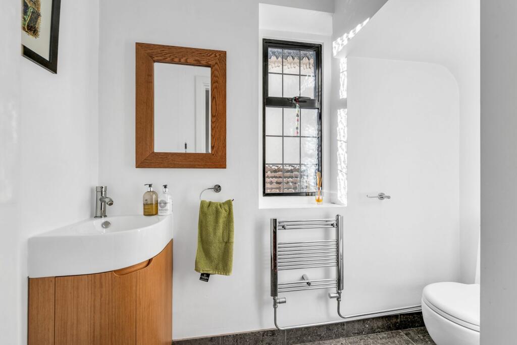 Additional image 8 of Yester Road, Chislehurst, BR7