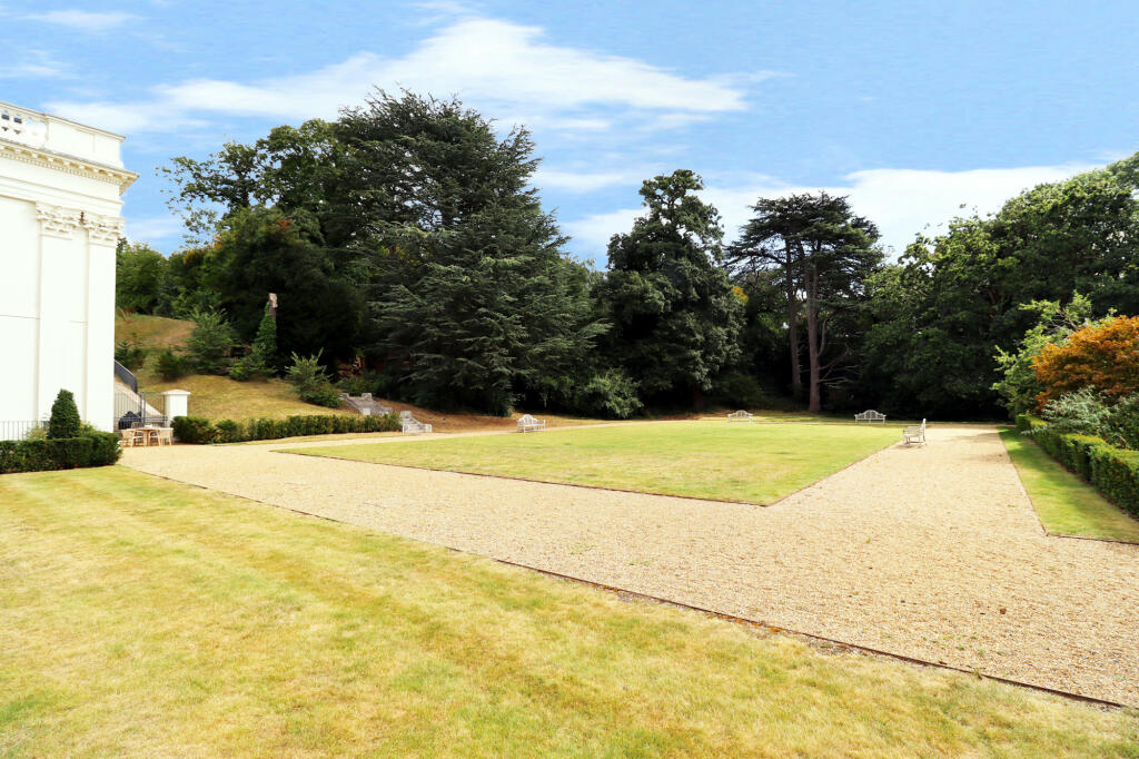 Additional image 14 of Willoughby Lane, Bromley