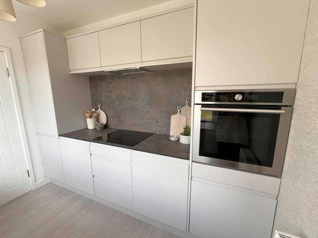 Additional image 7 of Santa Monica Road, Idle,