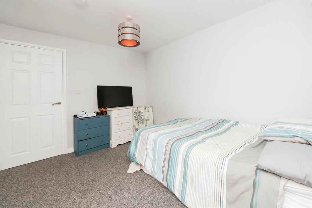 Additional image 8 of Queens Road, Warmley, Bristol