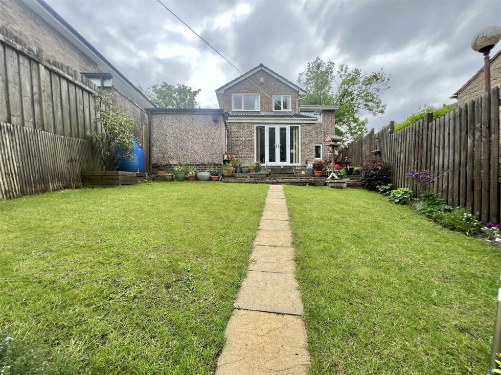 Additional image 24 of Pasture Lane, Clayton, Bradford