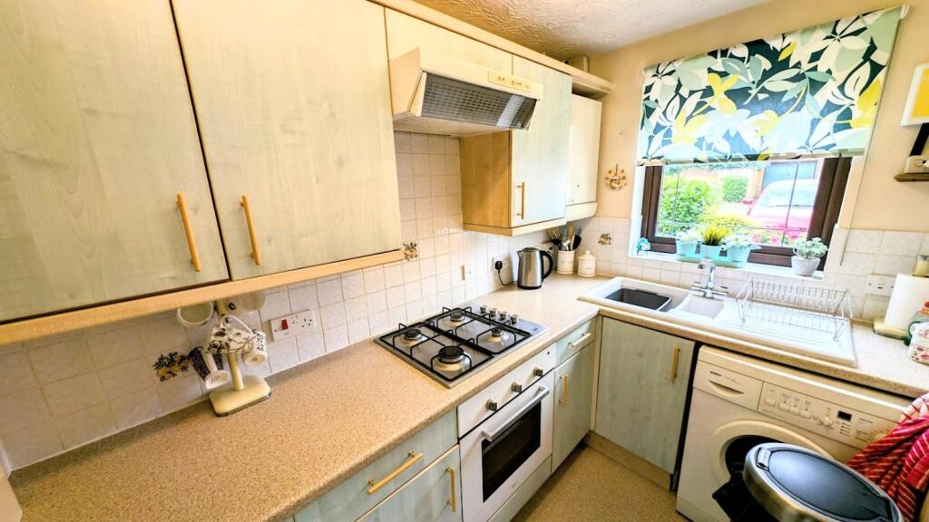 Additional image 2 of Little Hayes, Fishponds, Bristol