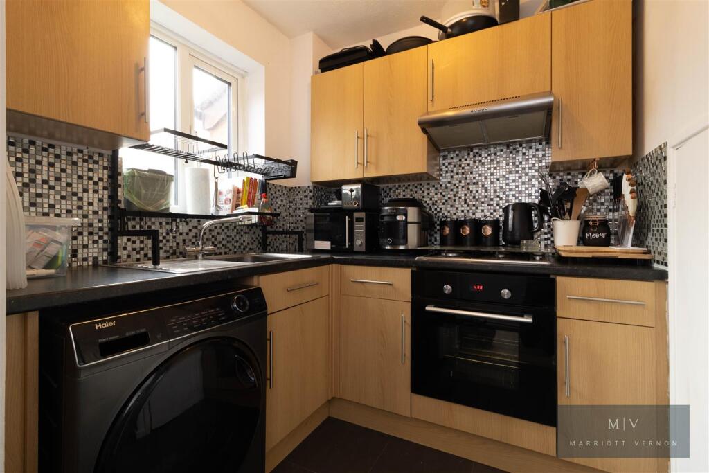 Additional image 3 of Sandpiper Way, Orpington