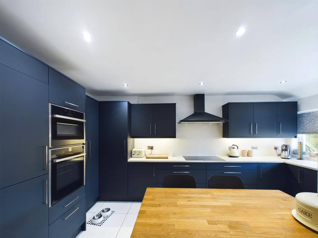 Additional image 9 of Sandringham Avenue, Downend, Bristol, BS16