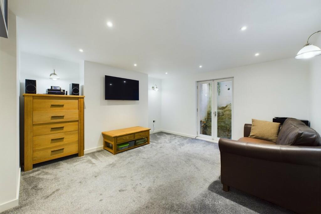 Additional image 14 of Victoria Road, Clevedon, North Somerset, BS21