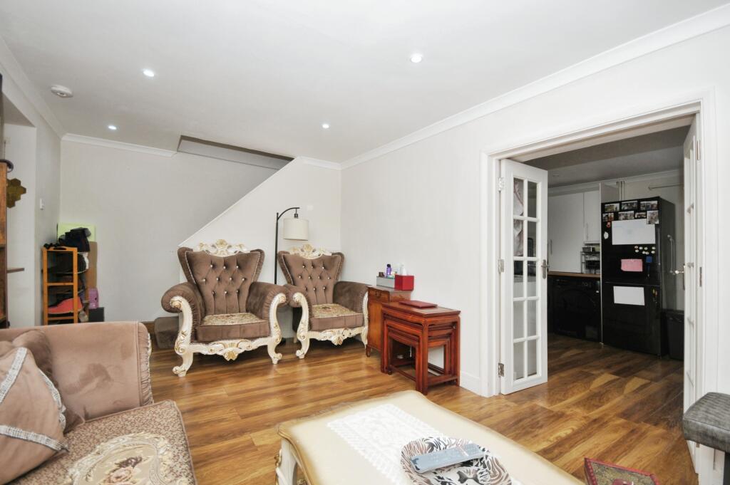 Additional image 10 of Magpie Hall Lane, Bromley, BR2