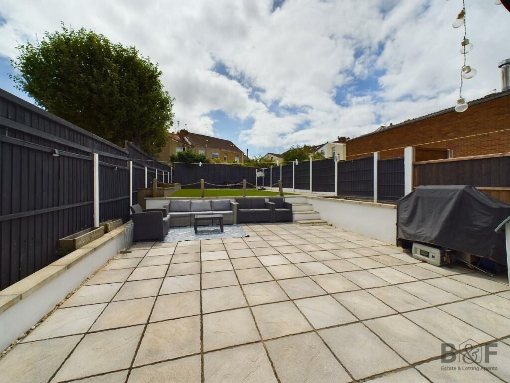 Additional image 17 of Dorset Road Kingswood