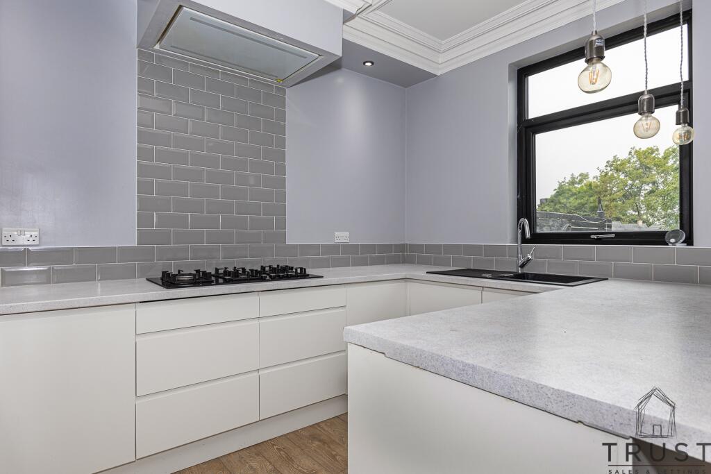 Additional image 7 of Halifax Road, Hartshead Moor, Cleckheaton