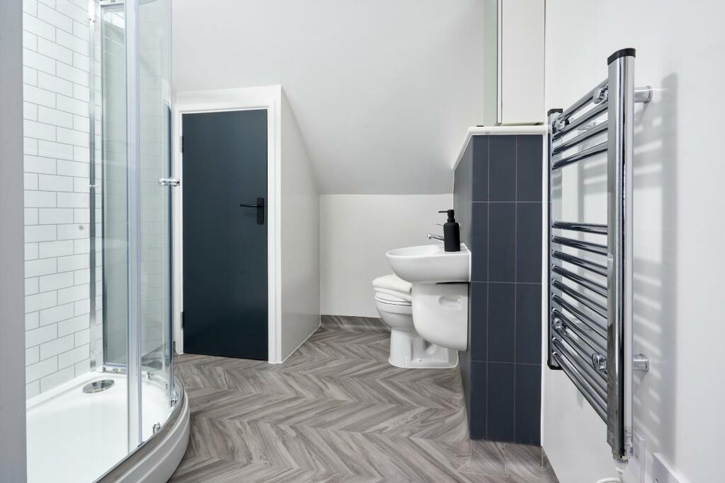 Additional image 15 of 98 Blackswarth Road, Three Crowns, Kings Court, Bristol