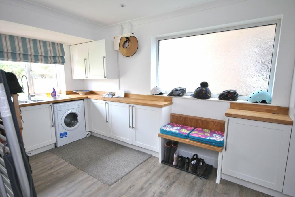 Additional image 11 of Hippisley Drive, Axbridge, BS26