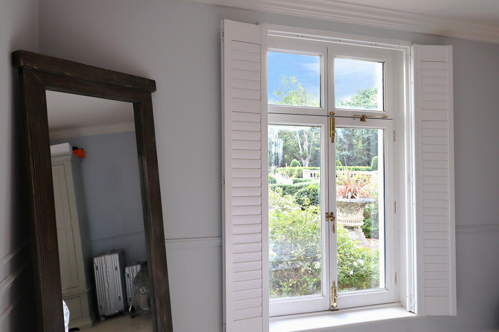 Additional image 11 of Willoughby Lane, Bromley